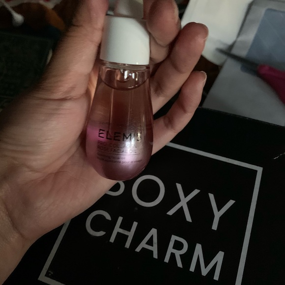 Elmis original this product it’s 200 dollars - Picture 3 of 3